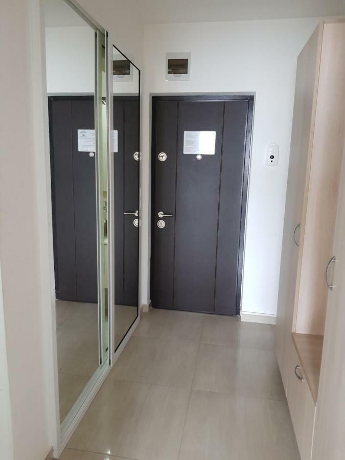 Studio Central Piatra Neamt Luaran gambar